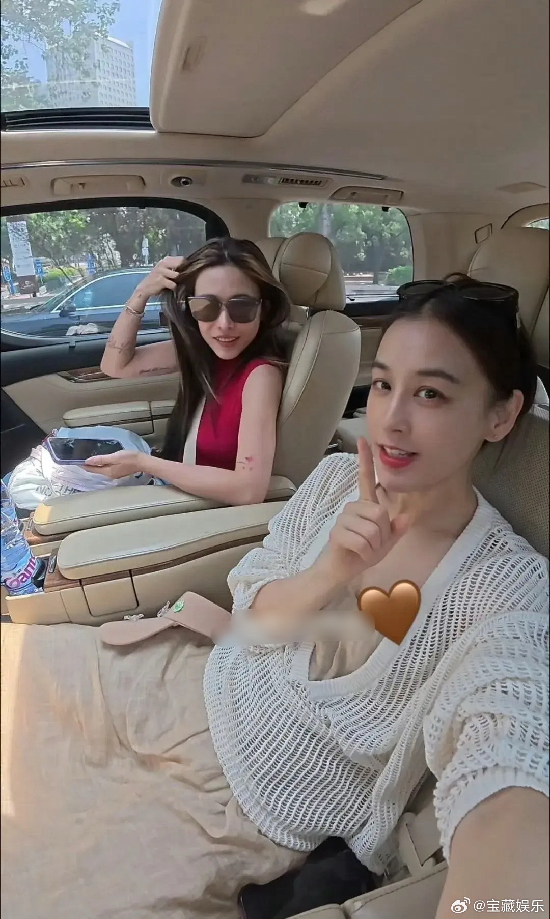 黄圣依葛夕的关系已经发展成了好朋友，两人甚至还一起报名考取了潜水证书。对此，有网