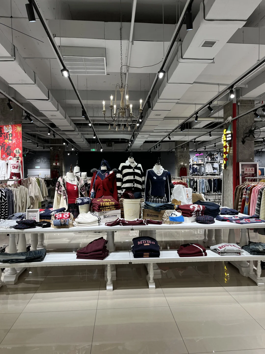 钟楼这边的BF店超级好逛！