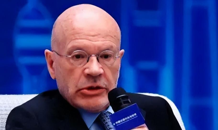 啥老问题让西方国家都不喜欢中国？英国专家竟这样说

西方舆论场近来弥漫着一股复杂