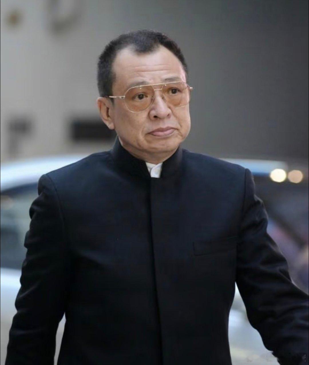演员许绍雄去世一周年账号突然更新 看到视频一下子鼻酸了，一年过去，以这样的方式再