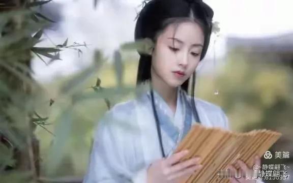 爱情来了，你一定要好好地珍惜，也要感恩，这是一种美好的缘分，更是上天的馈赠。
两