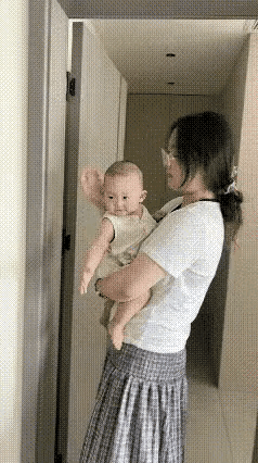 这娃长大了肯定是戏精