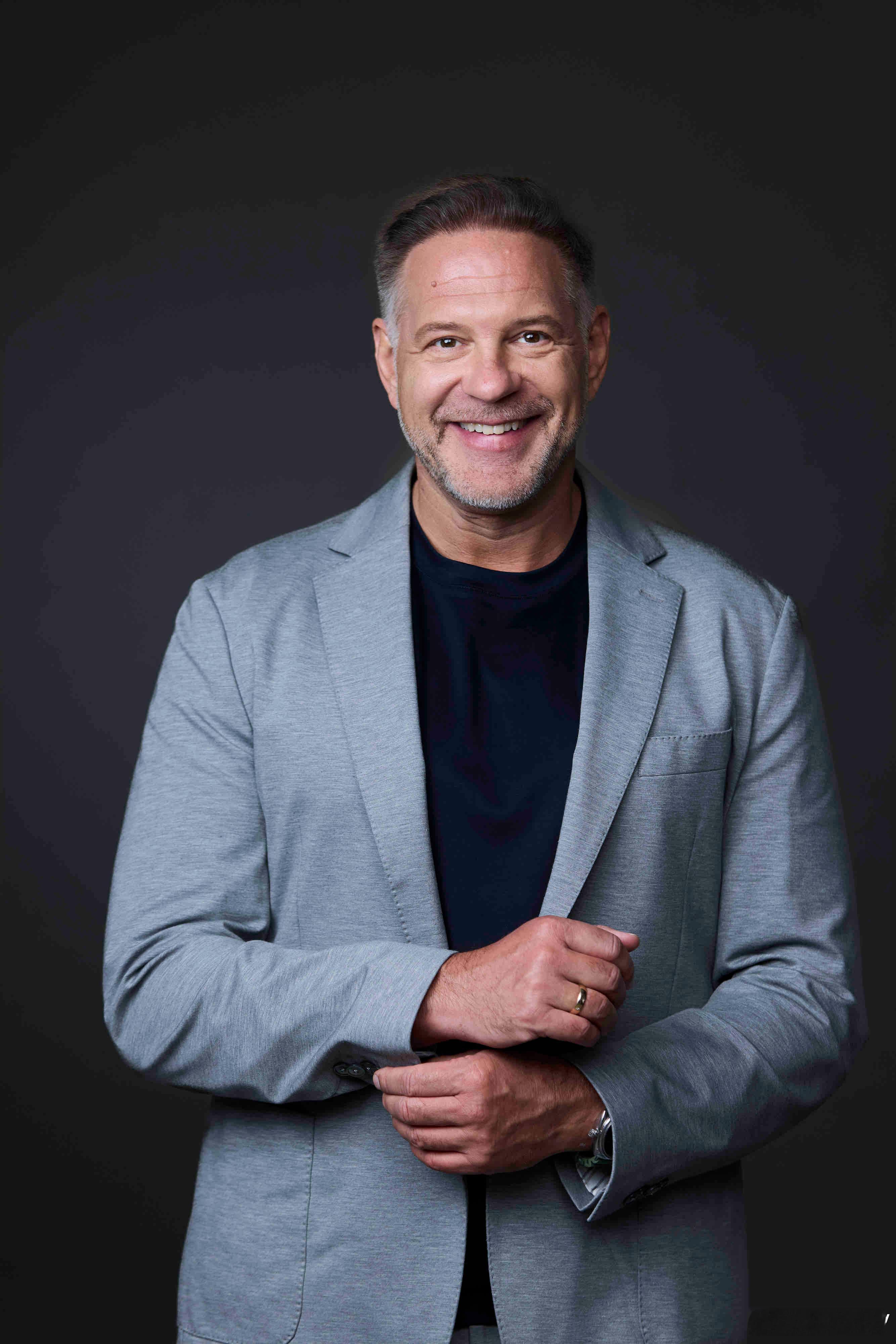 自2026年4月1日起，Daniel Weissland（图1）将接任一汽奥迪销