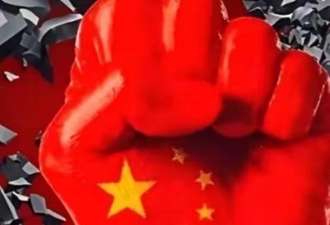 中国强势又出招，美国特别害怕的一刻终于出现了，日本噤声了，韩国彻底愣住了，西方国