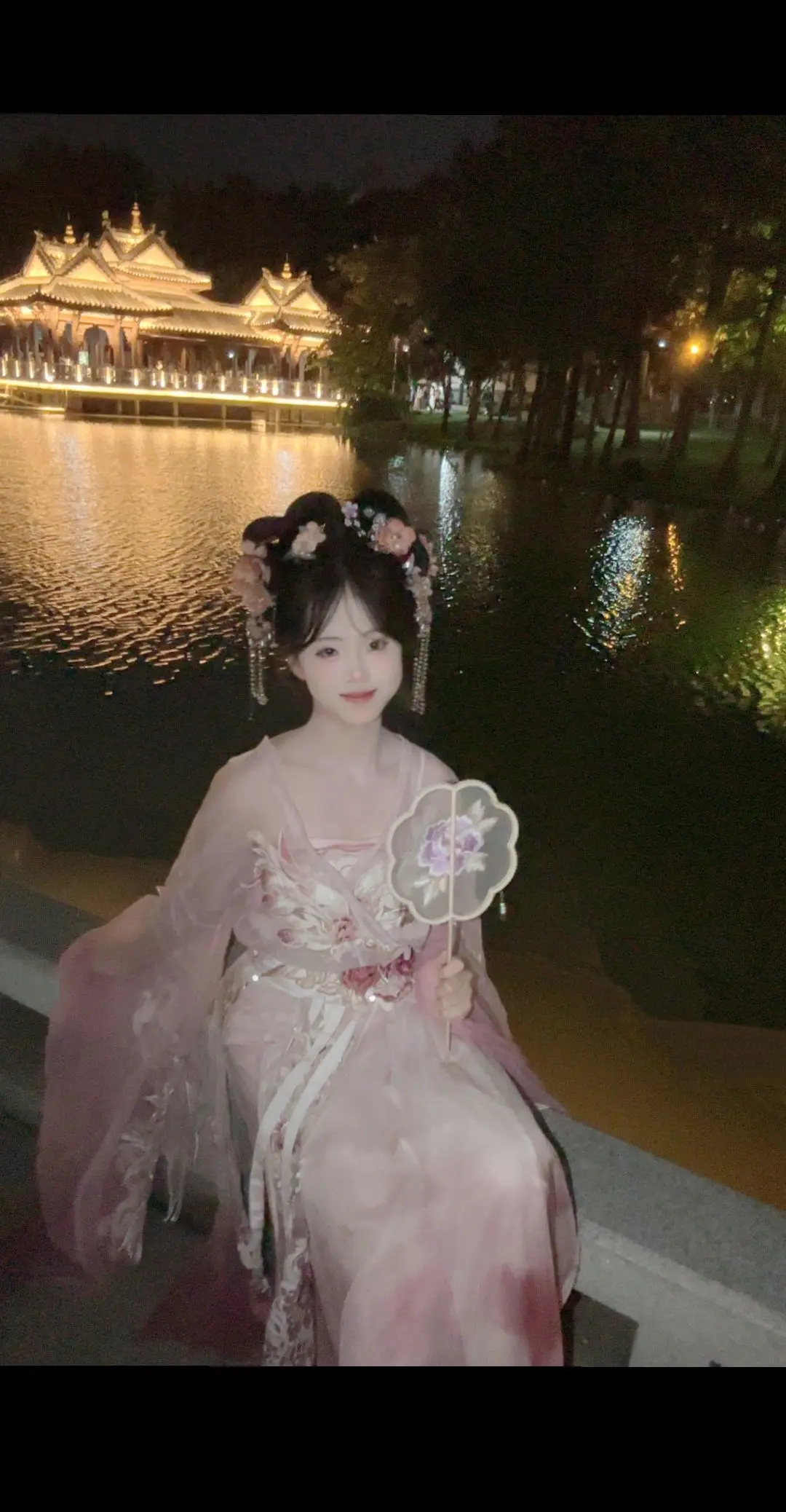 祈尔繁芜常胜春
