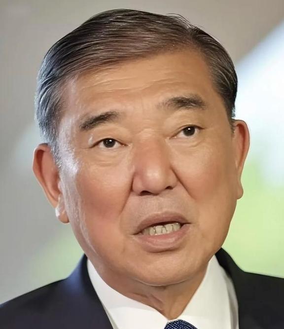 日本为何敢在钓鱼岛启用大型无人机？说白了，这不是怕不怕的问题，而是日本吃准了中国