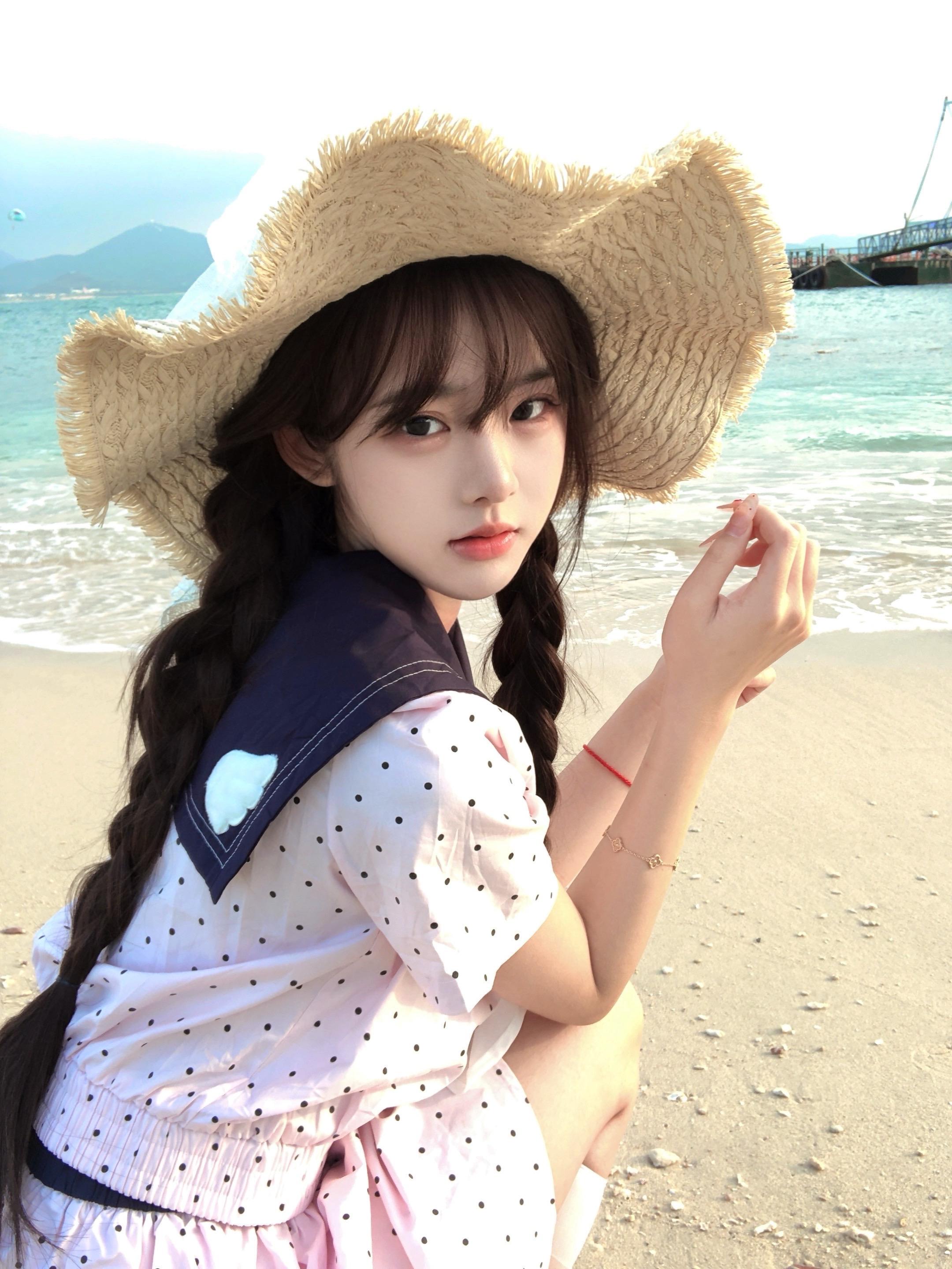 其实我的心也好想再靠近你一点。