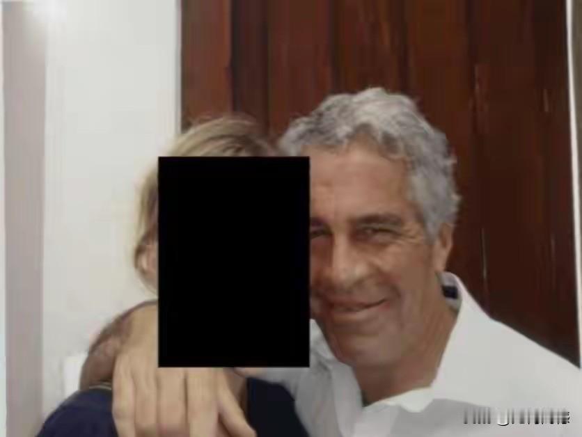 这些女孩的头部为什么都要遮起来呢？不知道有没有人思考这个问题，他们这么做的目的是