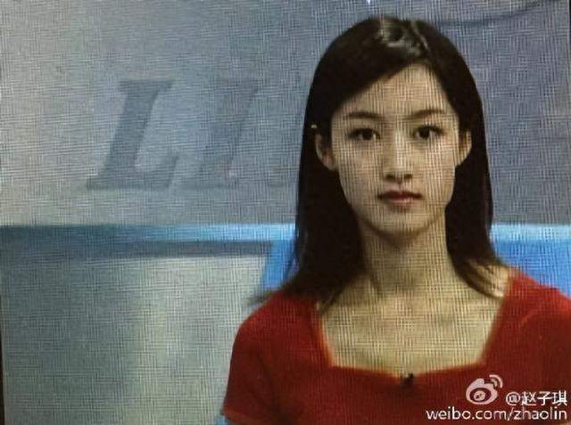 从央视顶流到“惯三”骂名，赵子琪这半辈子，到底冤不冤？