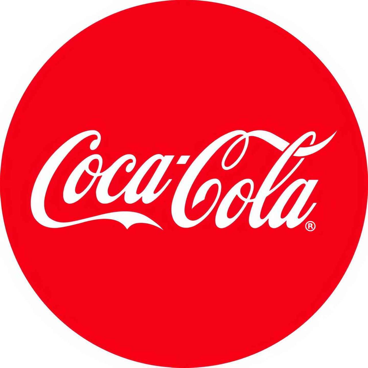1886年6月8日，美国《亚特兰大宪法报》首次公开发表“Coca‑Cola”手写