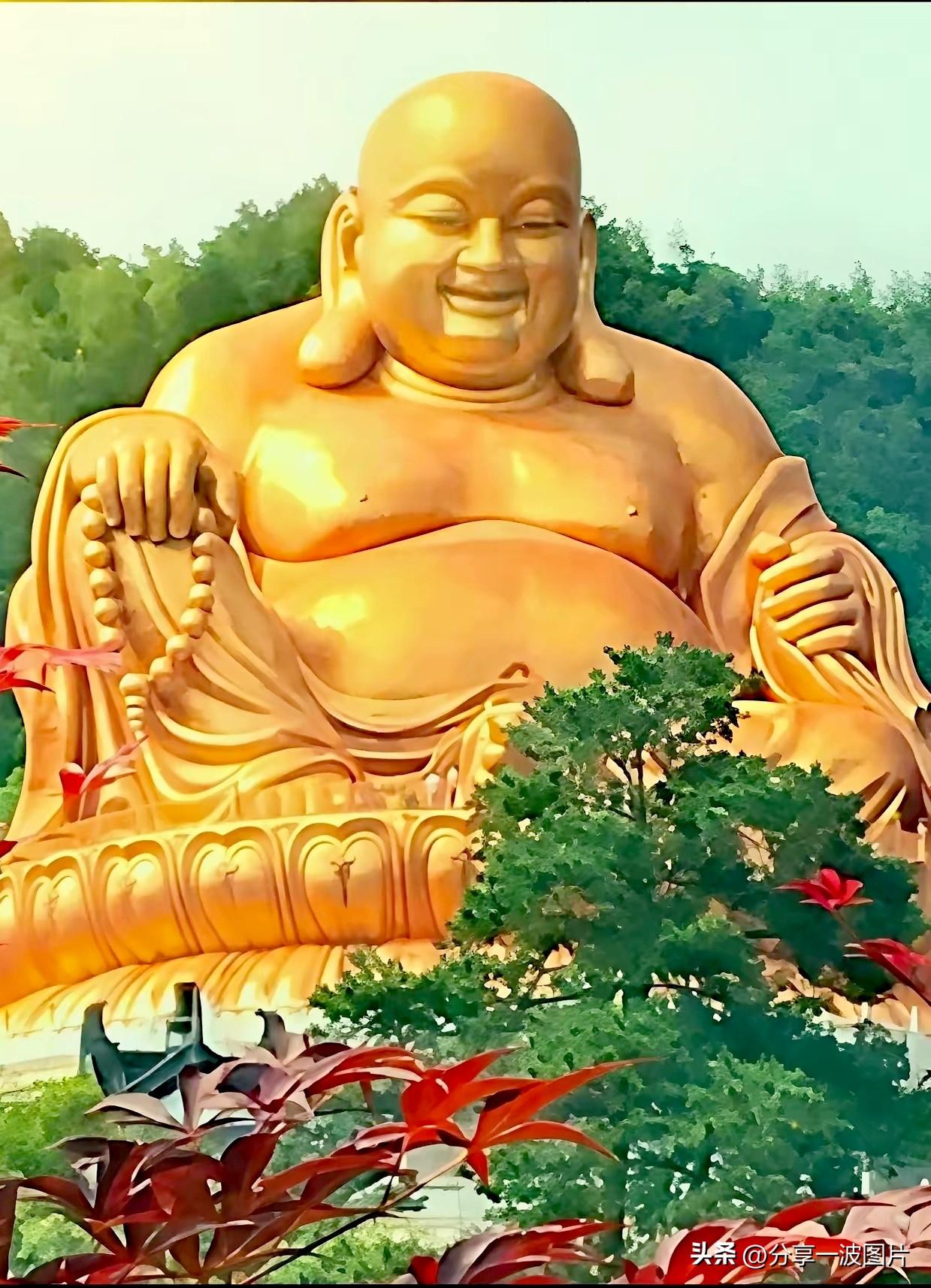 弥勒大佛