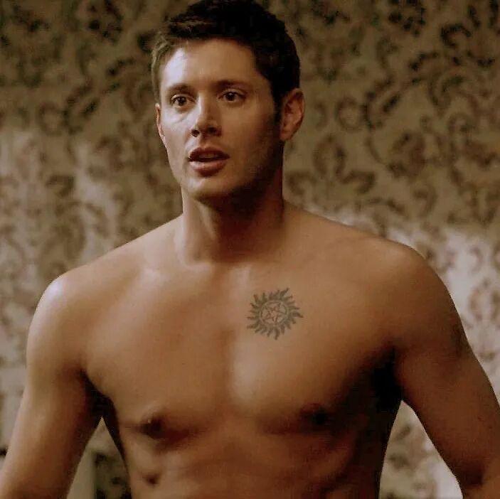 看了一集《邪恶力量》又焦虑内耗了，不知道到底选 Dean 还是 Sam，都喜欢怎