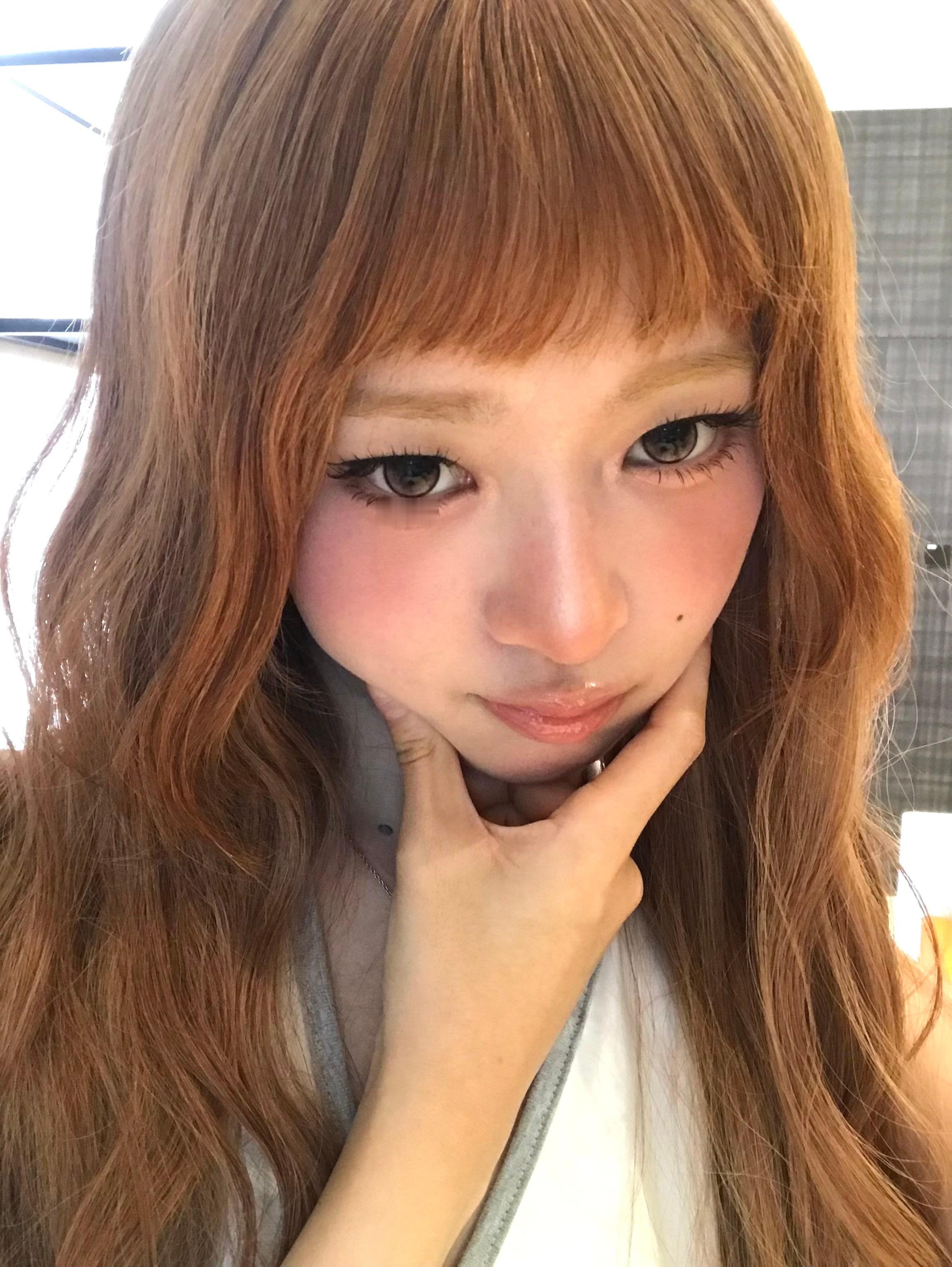 脸颊肉失踪了😭 ​​​
