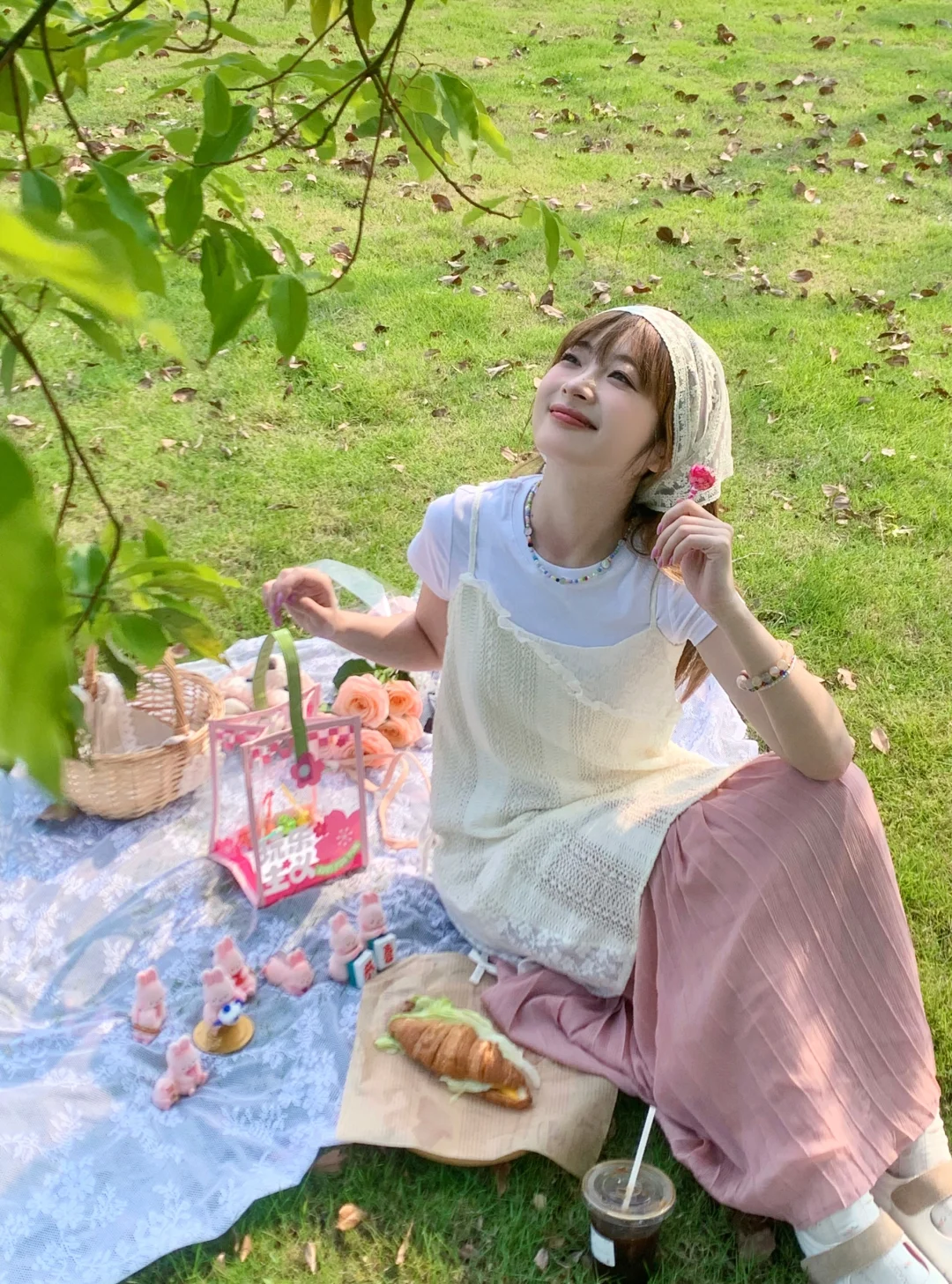 这样甜甜的野餐图🎀是谁还不会拍📷🧸 + .*