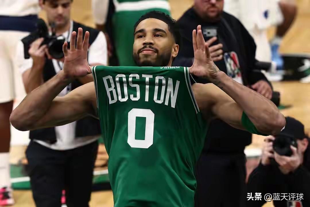 医学奇迹接连上演！塔图姆王者归来，火箭范乔丹回归在即

北京时间3月7日，凯尔特