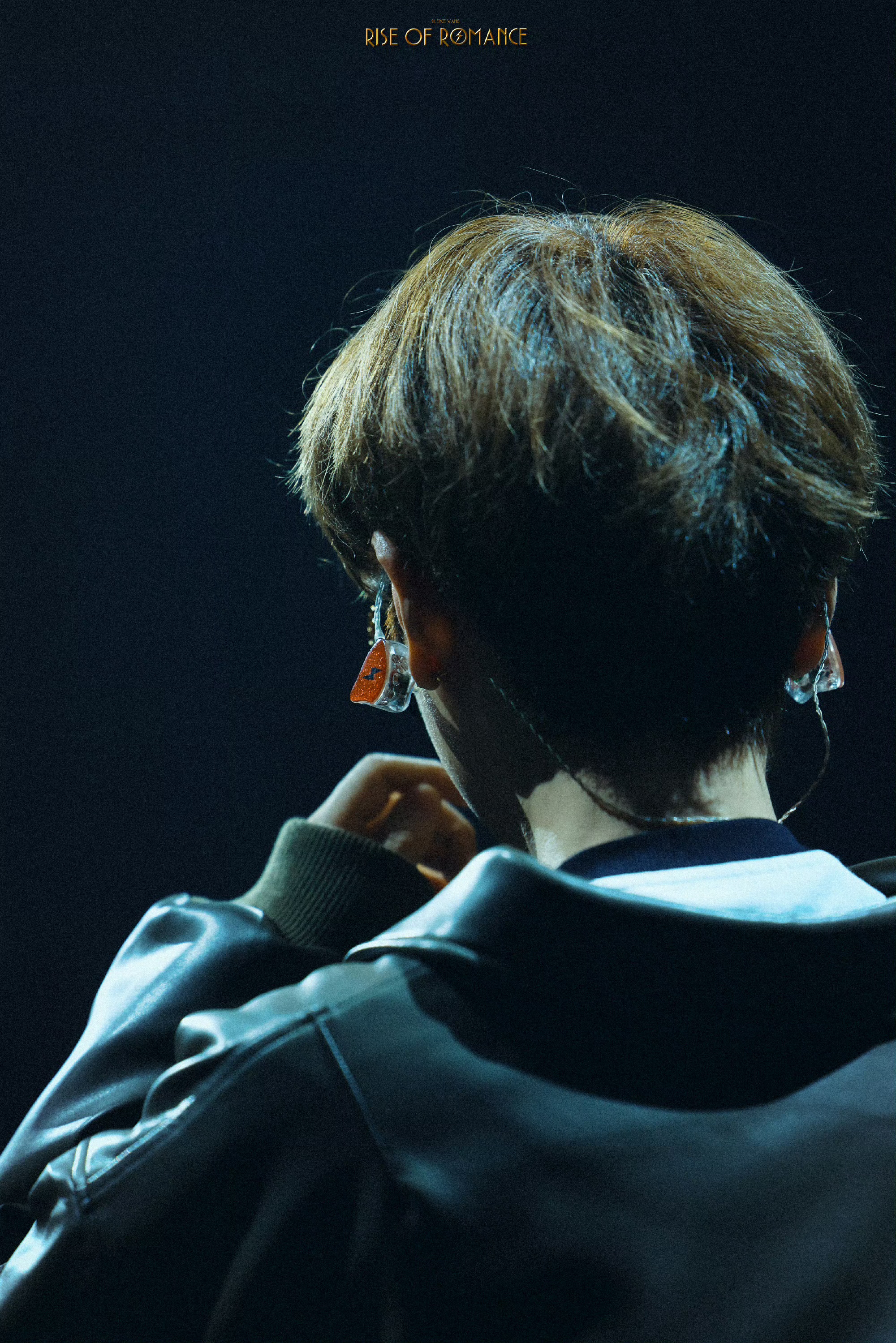 汪苏泷世巡纽约场上座率汪苏泷纽约世巡燃爆全场！座无虚席人气爆棚，舞台帅气值拉满，