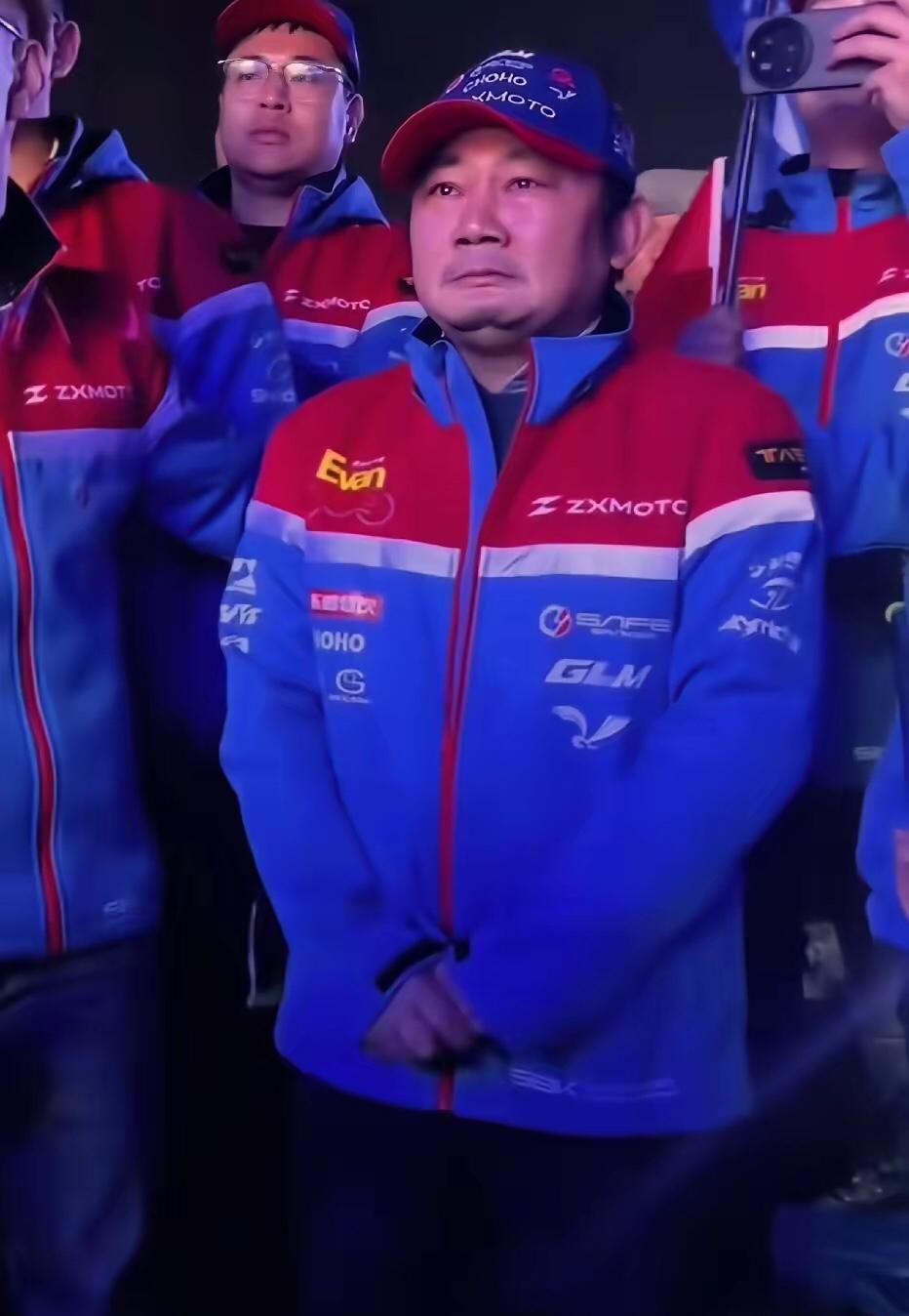 陈光标用劳斯莱斯鼓励张雪，是找错了人，选错了对象！请别用世俗眼光定义精英！社会对