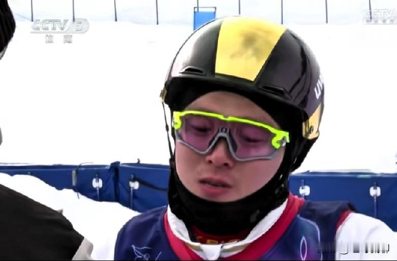 昨天齐广璞赛后哭了，他说：“自己没有什么遗憾，能平安完赛就成功了，看见他们超越了