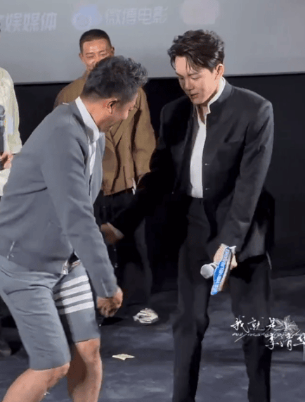 曾舜晞、印小天，海澜之家两位男模在线battle～ ​​​
