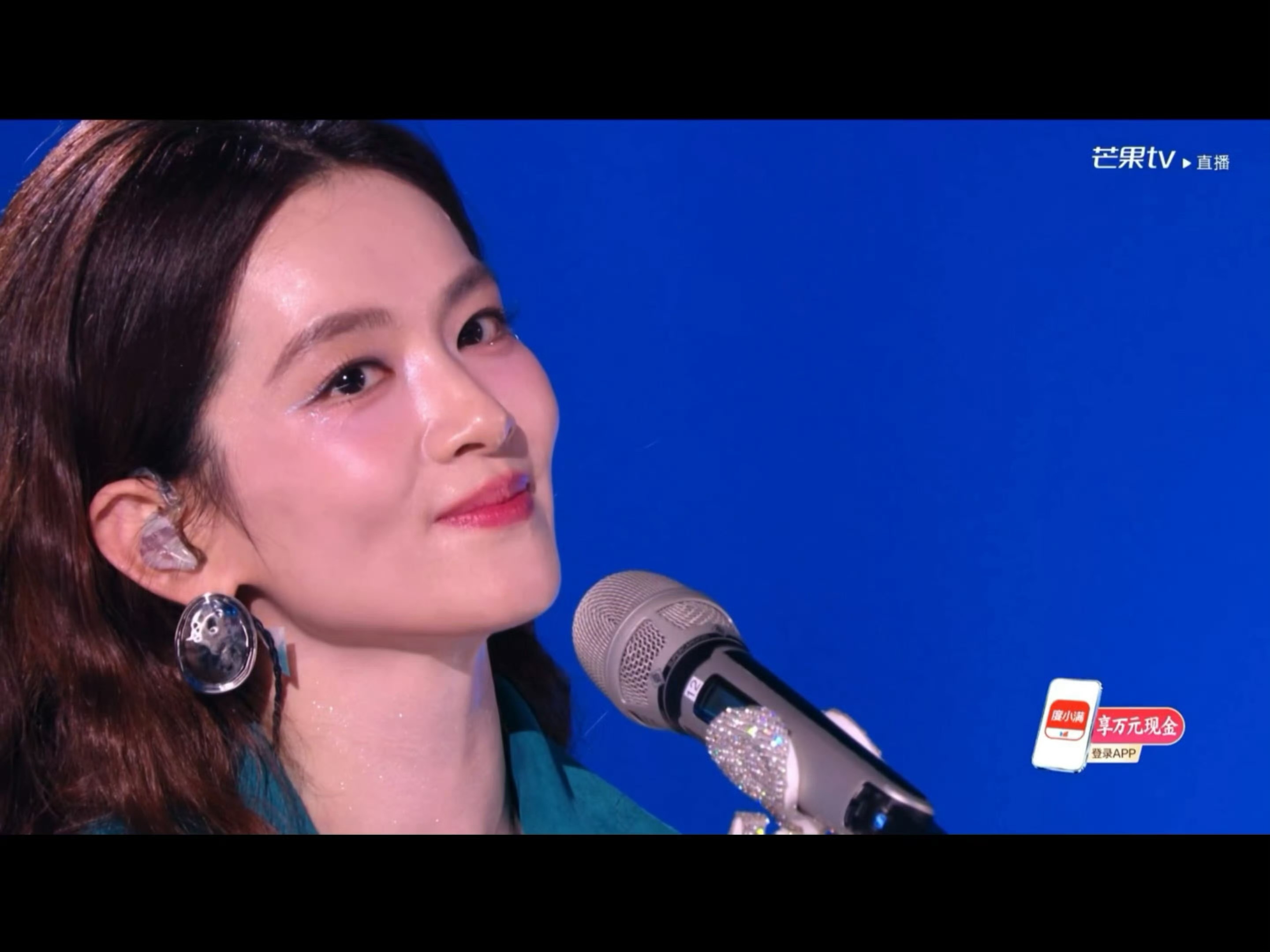 陈昊宇 人鱼吟唱 稳定发挥一如既往的好听。 不愧是我当年一眼就觉得她是黑马选手。