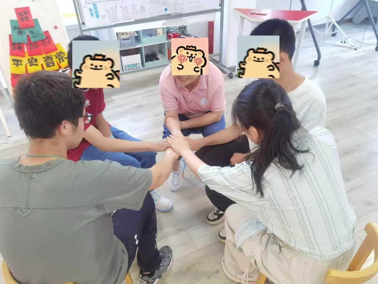 千城万校三下乡大学生社会实践大学生暑期社会实践[超话]【专业服务暖基层，融爱同行