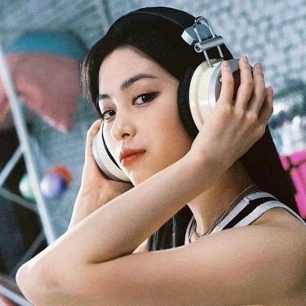 kpop头像｜爱豆和耳机🍄🎧#无水印头像# ​​​