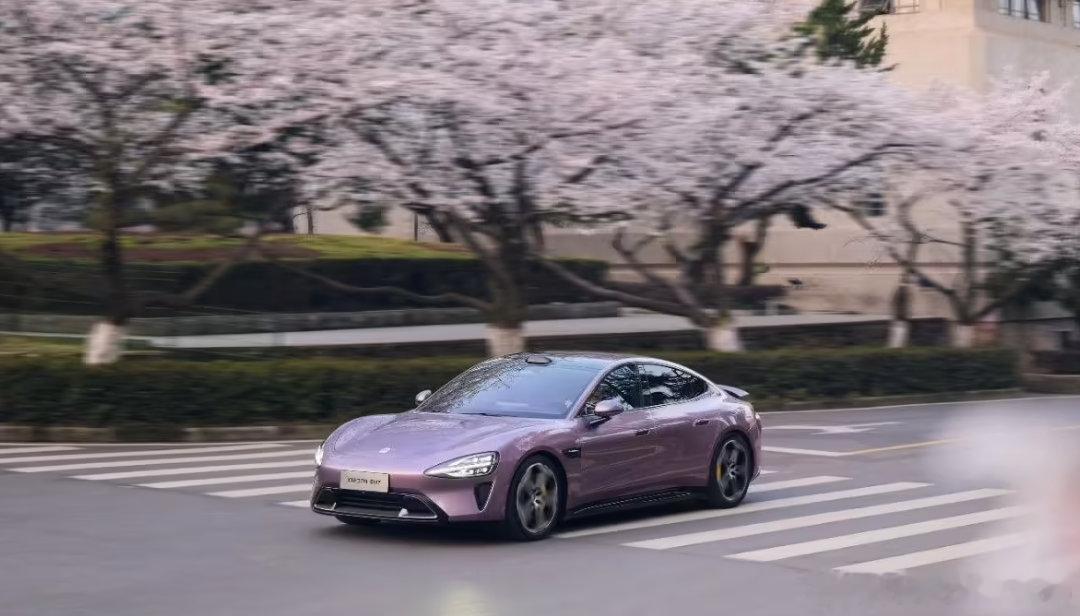 【福特CEO谈小米SU7】 12 月 4 日消息，福特 CEO 吉姆・法利过去以