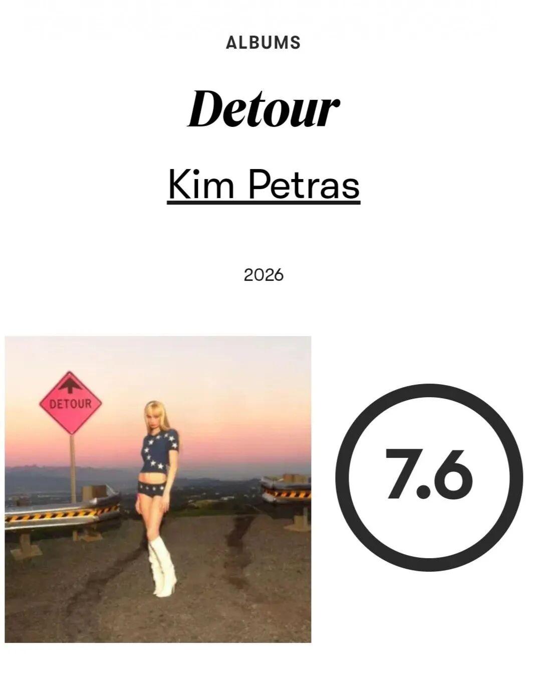 恭喜金妈妈 Kim Petras 凭借新专辑《Detour》获得了权威乐评机构 