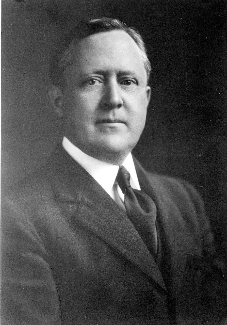 阿诺德·汤因比，一位出生于日不落帝国最鼎盛期、两次在世界大战中代表英国政府参加巴