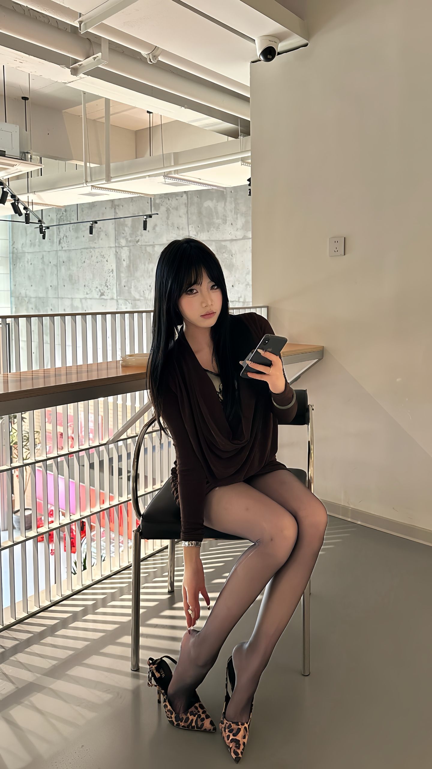 你应该想想 怎么做才能让我一直喜欢你 