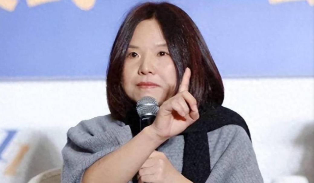 “中国的钱我是不会还的！”一位女企业家欠下200亿巨额债务，却一分钱都不还。随后