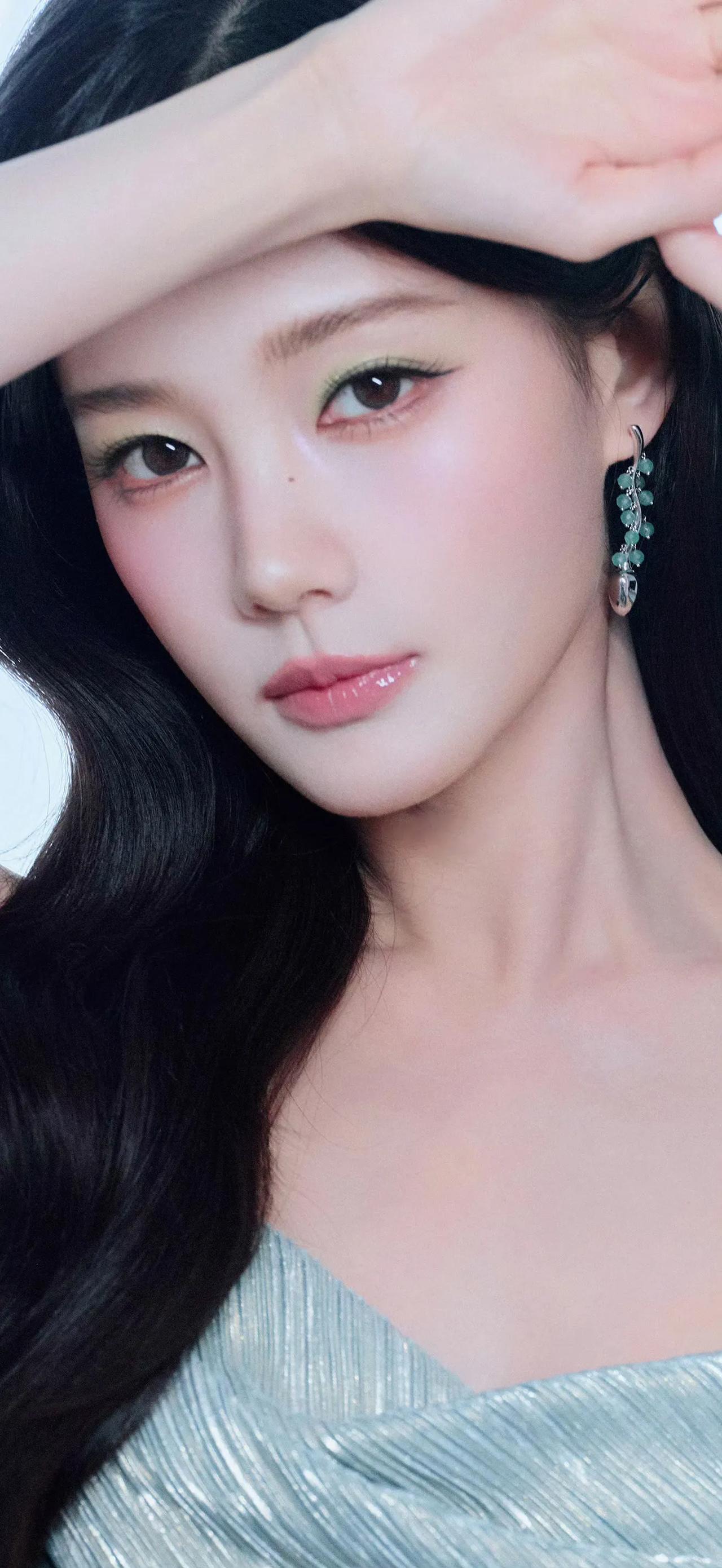 李一桐