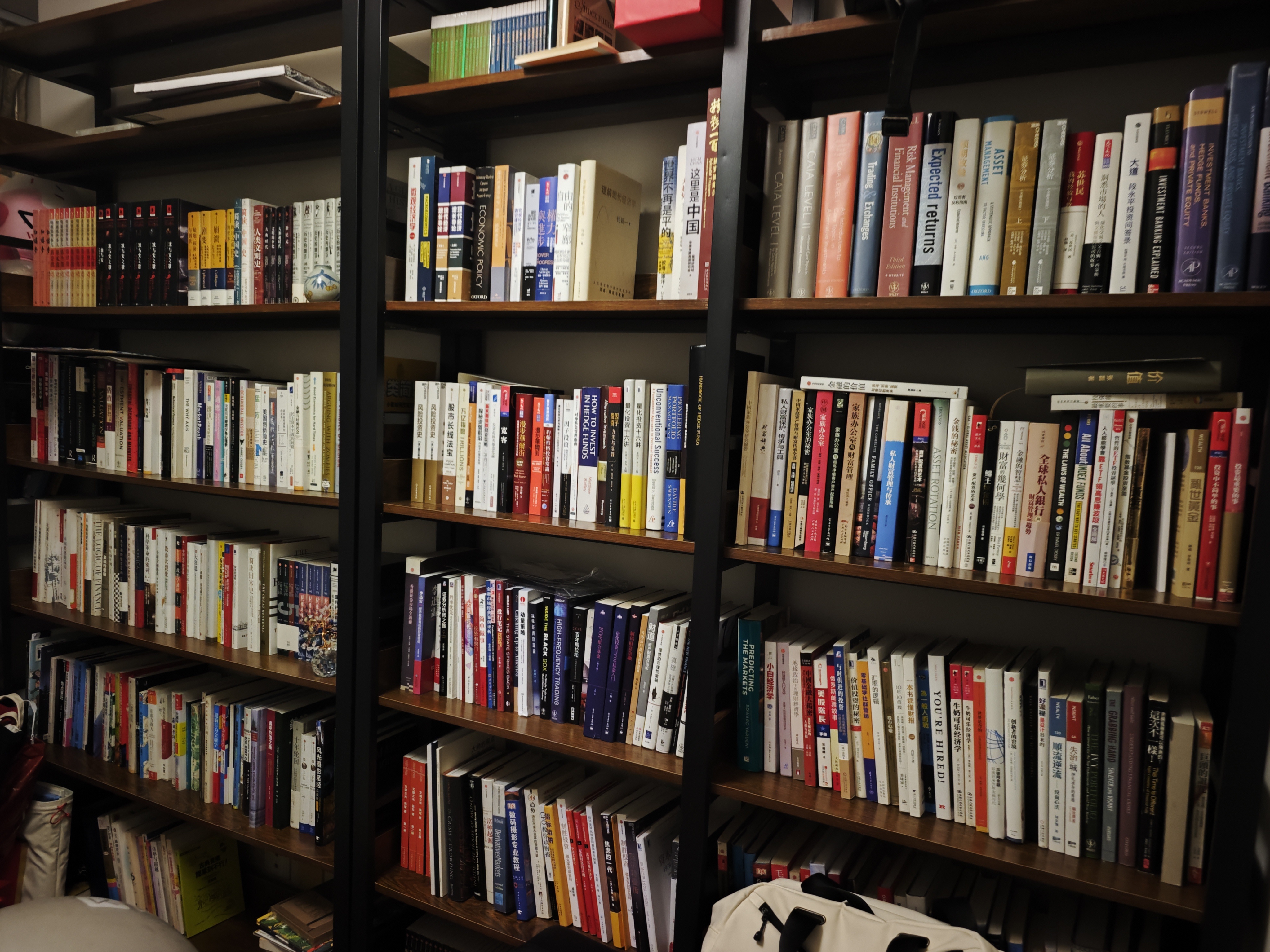 今晚临时直播【最近公域扣分太多，要做些短直播回分】，本来话题很简单，就是讲讲十本