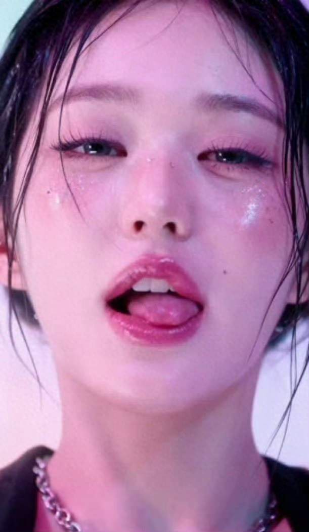 一张封神之张元英