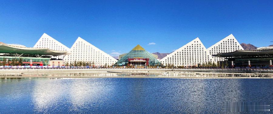 舌尖上的拉萨五一高原风味图鉴五一邂逅拉萨带走高原风物八廓街的甜茶包、独立包装的牦