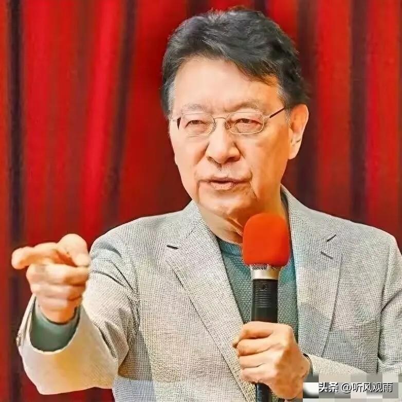 真是笑到肚子痛！得知国民党主席郑丽文即将受邀访问大陆的消息后，台湾那位所谓媒体人