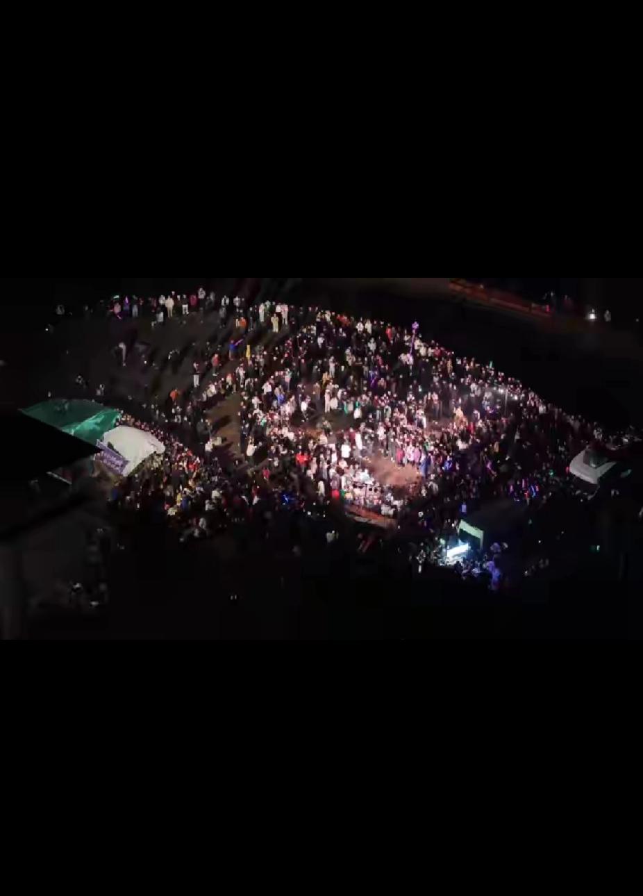 “呆呆”火了，“刨猪汤”也火了。

在流量面前，人人跃跃欲试。无数“刨猪汤”出现