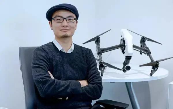 面对大疆，大老美成了乖乖虎！

在当今的全球商业舞台上，大疆这一名字可谓是璀璨夺