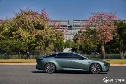 3月29日广汽丰田铂智7价格发布当天，品牌高管直接通过微博晒出了内部系统后台截图