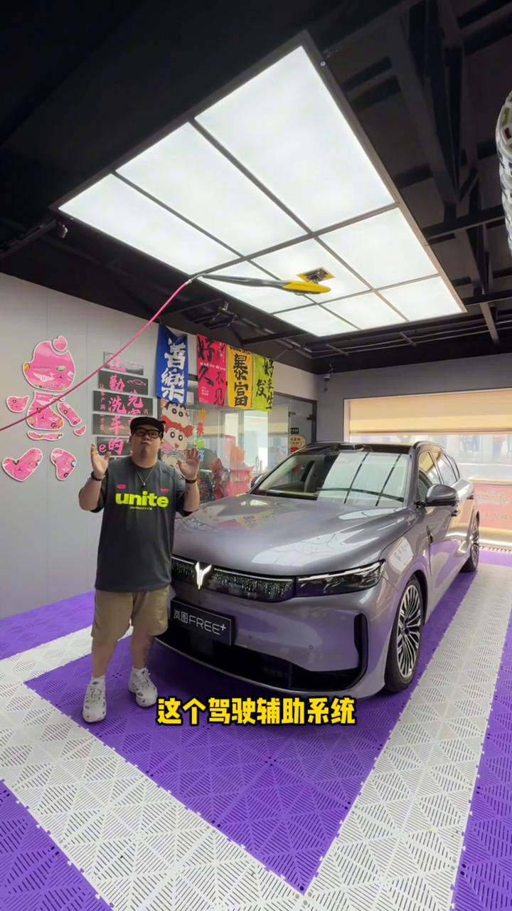 猜车时间：21.99万起华为系SUV。
猜车时间，给兄弟们两个提示。它是东风旗下