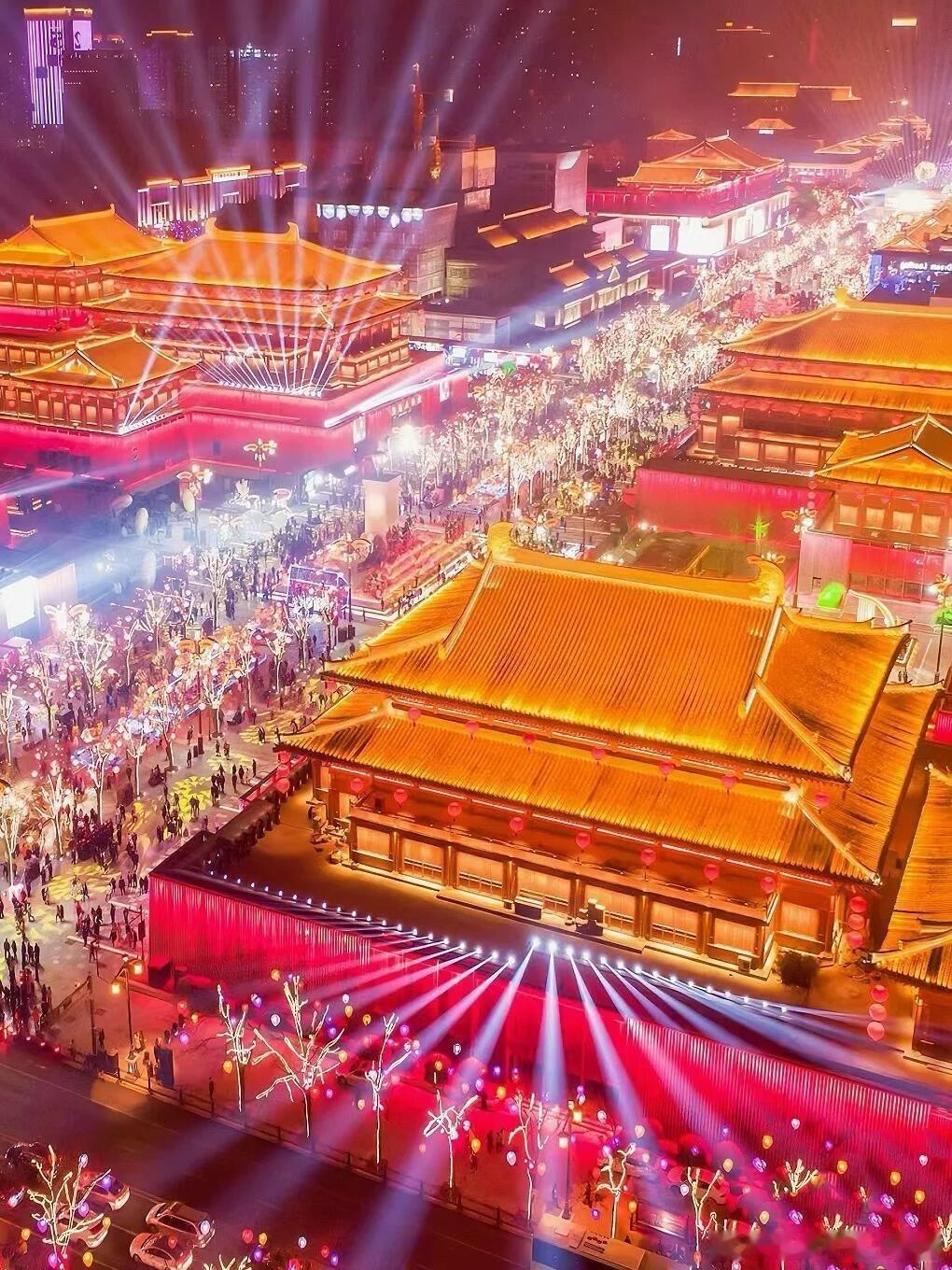 📍西安最适合的citywalk｜大唐不夜城中华五千年历史，就像浩瀚的银河一样，