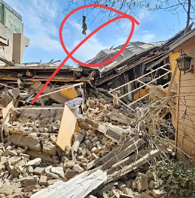 大家都说国内土木完了

天天喊着提桶跑路。

我反而觉得，干工程的老哥们先别急着