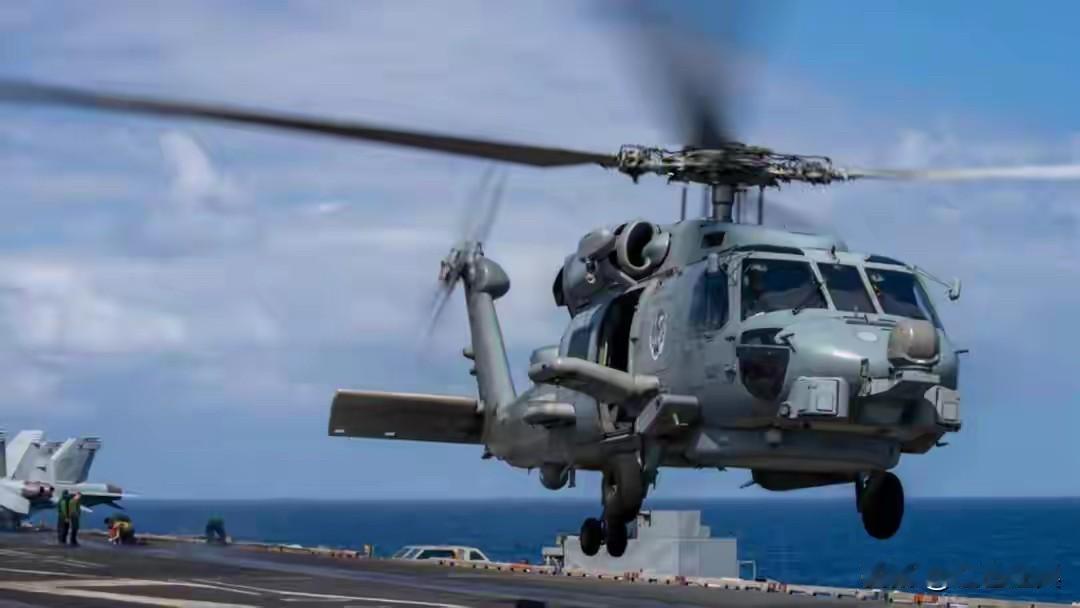 美南海坠机，中方反应亮了！

不到一小时，美军在南海两架军机前坠后继，让美方颜面