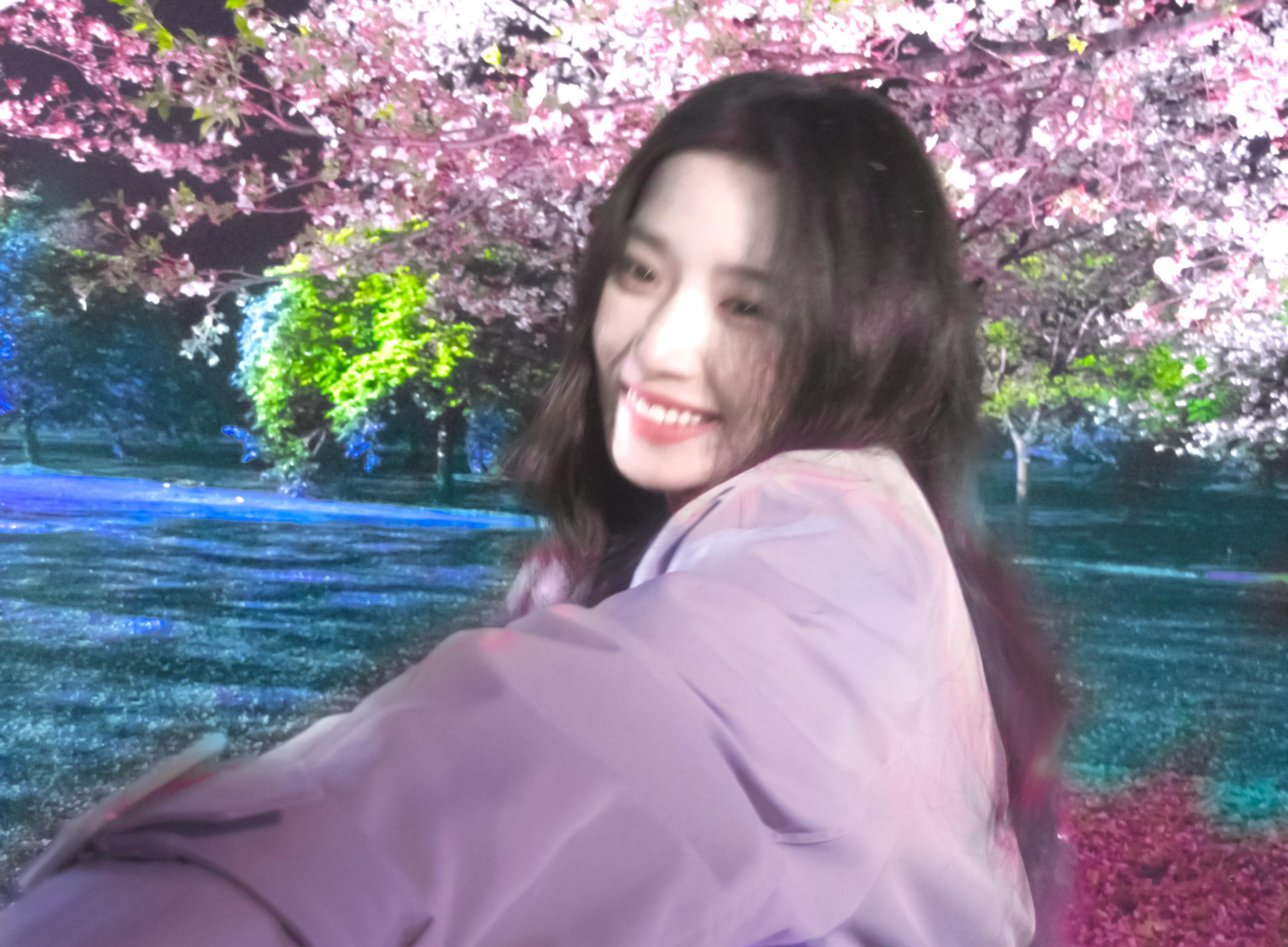 ⦿卢昱晓🌸 