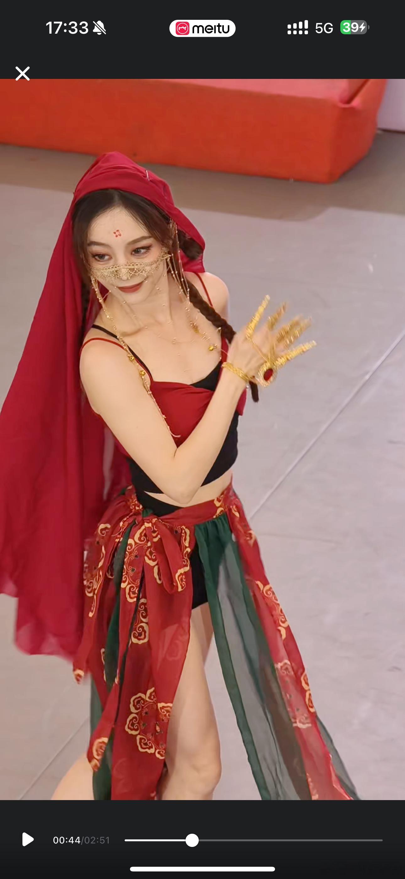 先从原视频截点今天的妆造特别美一只水饺09水饺looks