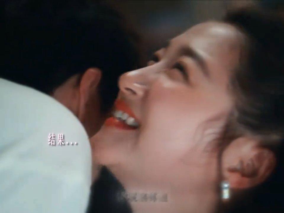 晴也神神秘秘说发现了邢武一个优点，结果是说他屁股翘哈哈哈哈哈🤣🤣感觉这段都把