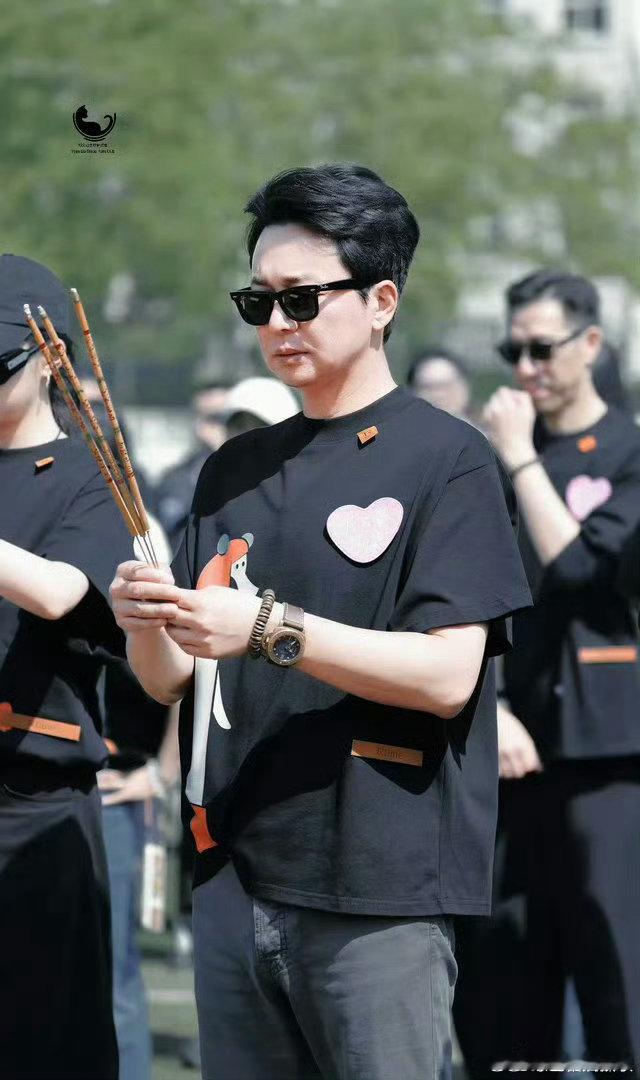 刘奕君王鸥特邀出演我与爱同谋我与爱同谋开机 这绝对是今年最让人期待的悬疑剧之一，