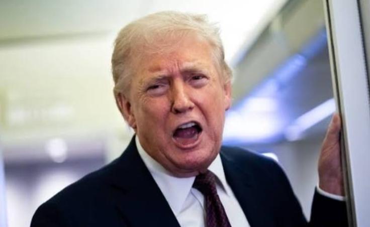 关于霍尔木兹海峡，特朗普今晚连发四条推文： 
第一条“霍尔木兹海峡局势已经告一段