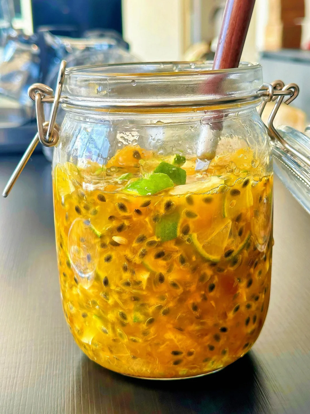 大家一直在问的百香果柠檬茶详细教程来了.