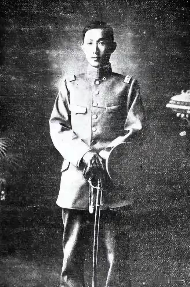 1916年，34岁护国名将客死日本，临终留八字遗嘱，字字泣血震撼国人
 
191